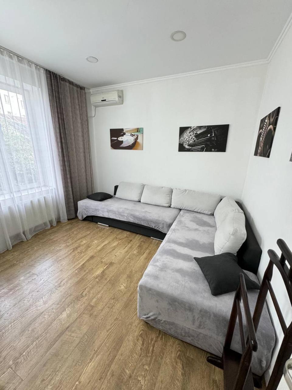 Apartment For Guests With Soul Vinnitsa Eksteriør bilde
